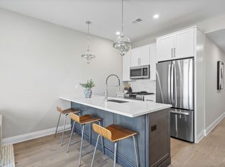 44 Ellery St #403, Boston, MA 02127