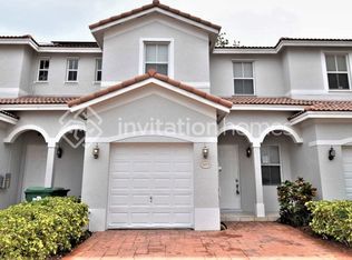 20773 NE 10th Path, Miami, FL 33179