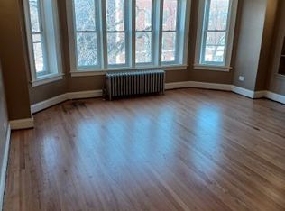 6642 S Whipple St, Chicago, IL 60629