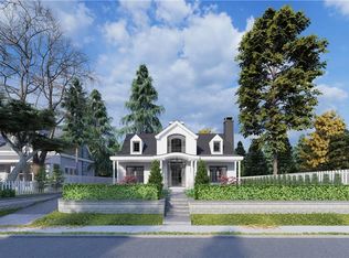 2166 Boston Post Rd, Larchmont, NY 10538