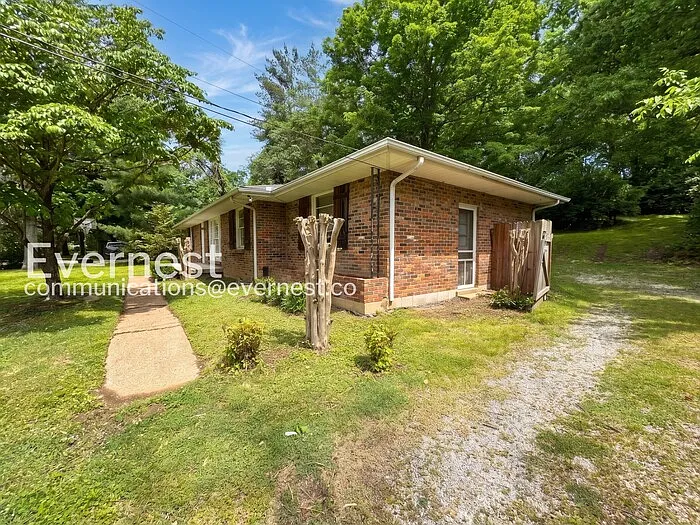 4908 Briarwood Dr — Photo 18