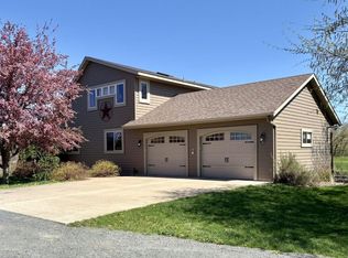 116 270th St, Osceola, WI 54020