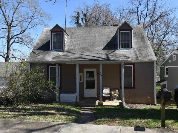 706 12th St NW, Charlottesville, VA 22903