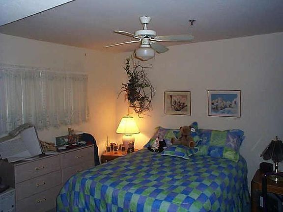 5th image of 3031 N CIVIC CENTER Place #116