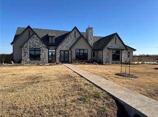 113 Courtside Dr, Snook, TX 77878
