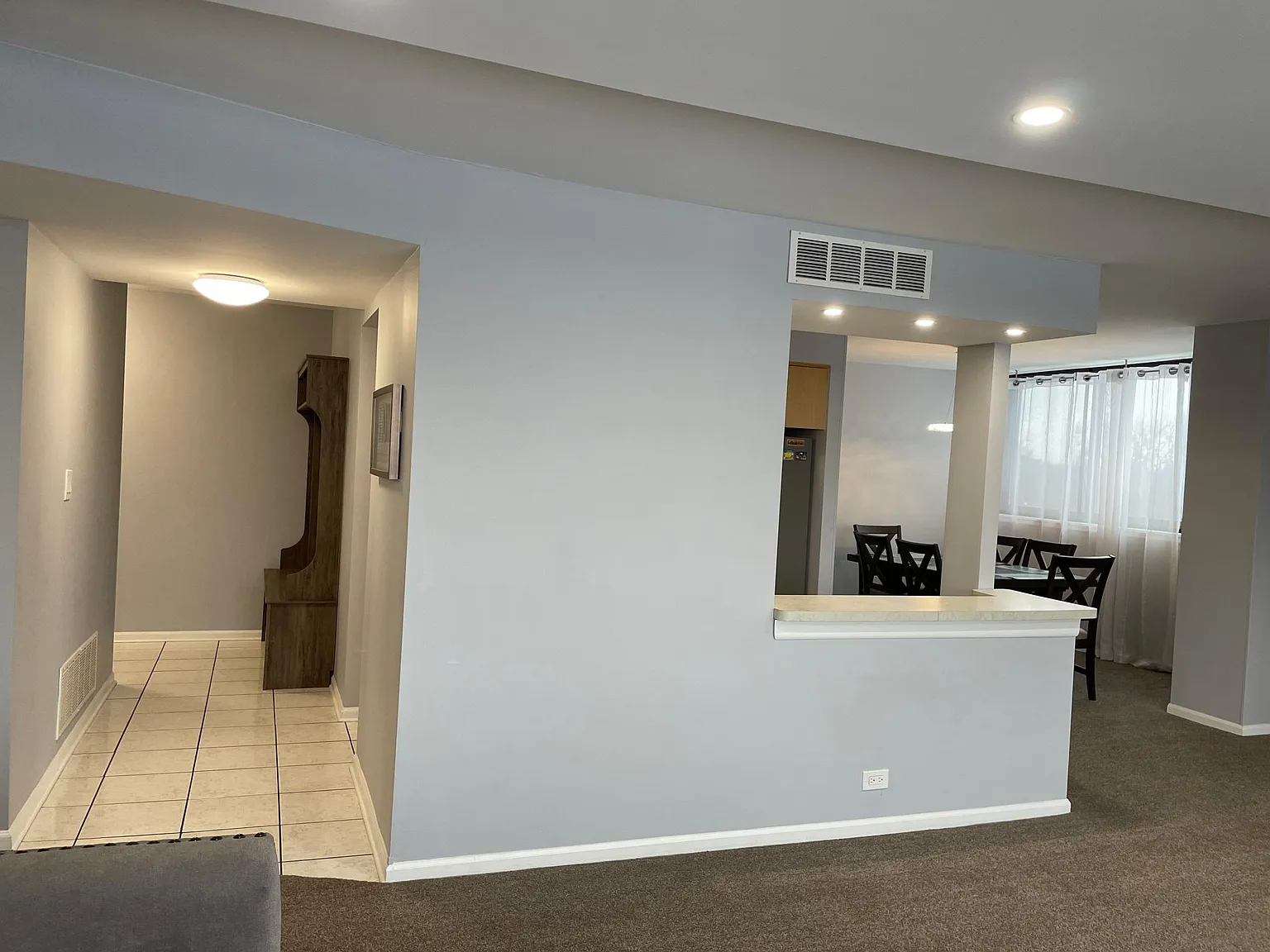 2 bed, 1350 sqft, $2,250 — Photo 2
