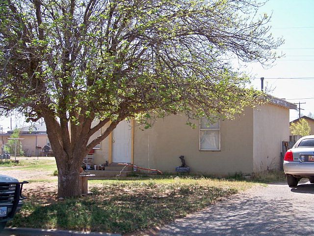 2nd image of 1407 NW Avenue B