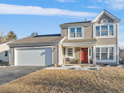 (Undisclosed Address), Cary, IL, 60013