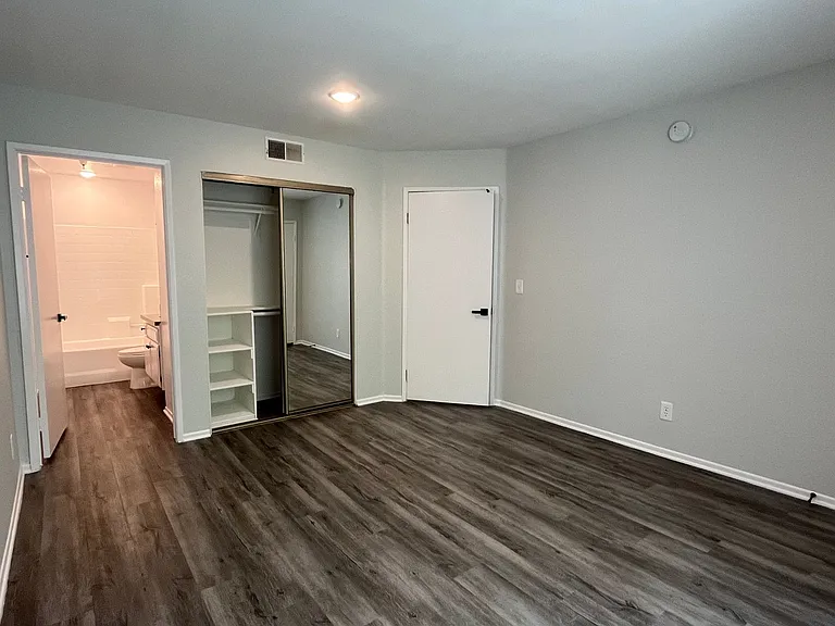 4378 Sepulveda Blvd — Photo 56