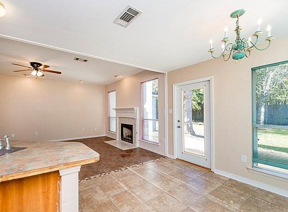 3rd image of 1808 English Colony Dr