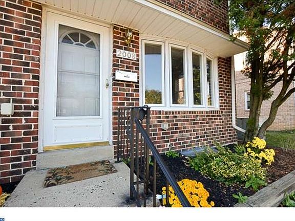2nd image of 2008 Bayless Pl