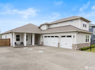 8439 Viewcrest Ln SE, Olympia, WA 98501