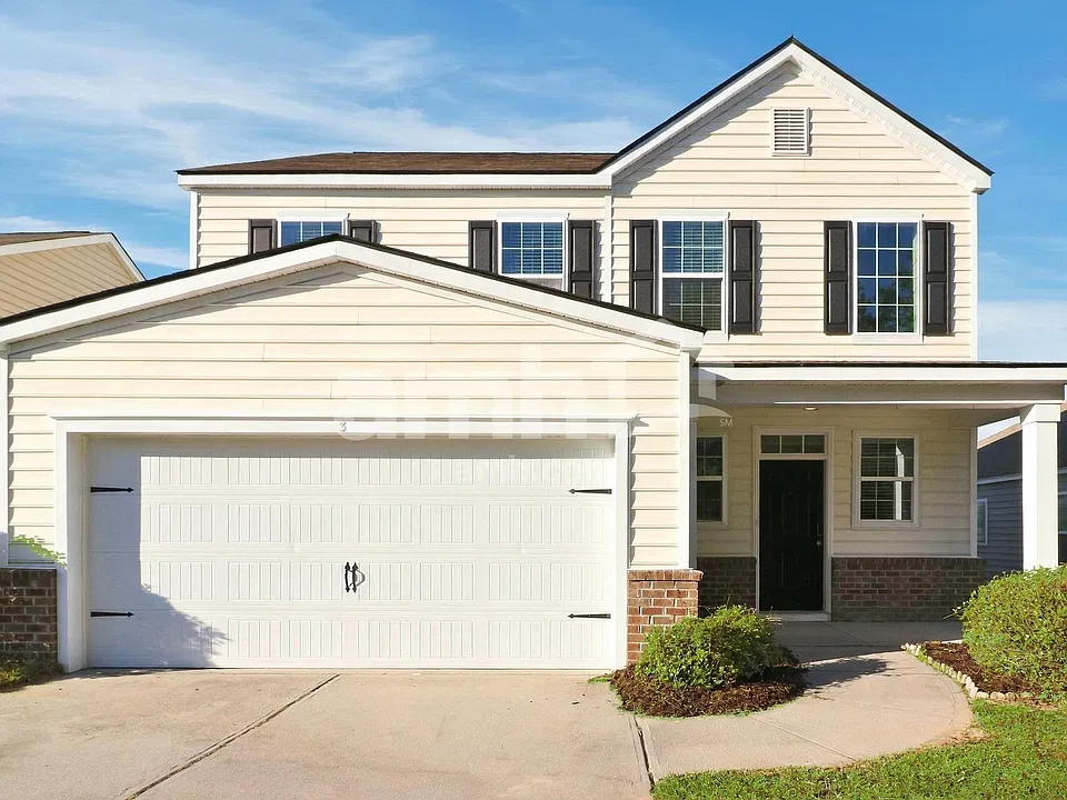 3 Bradford Ct