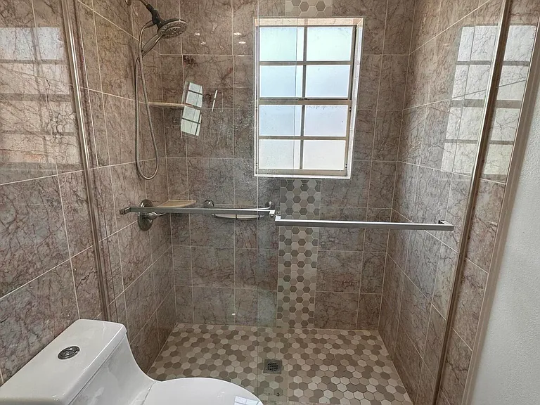 1728 Shoreside Cir — Photo 39