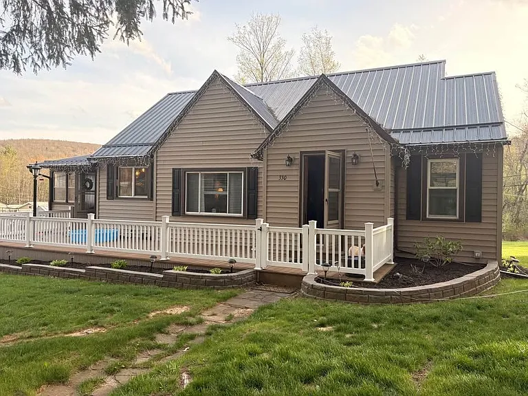 330 E Flat Rock Rd — Photo 18
