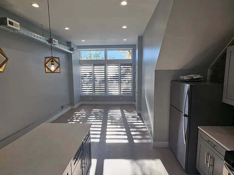 2642 W Pratt Ave #2 — Photo 7