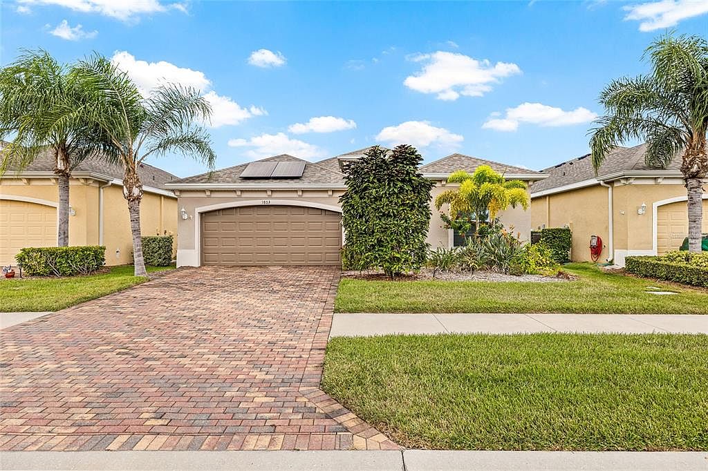 1803 Pacific Dunes Dr