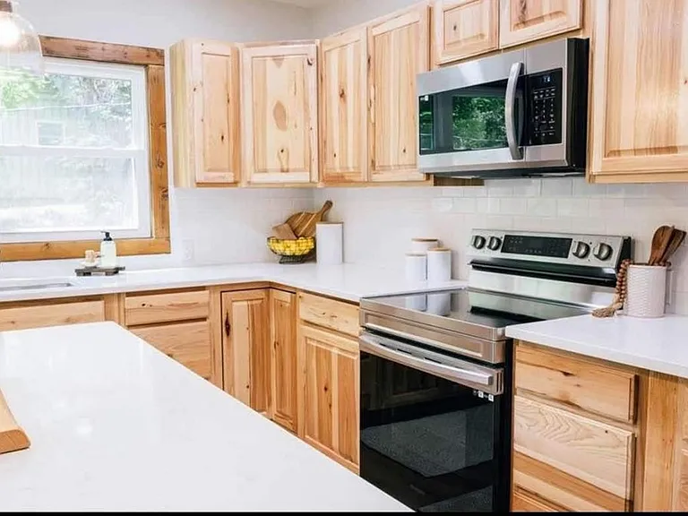 4570 Hanging Dog Rd — Photo 3