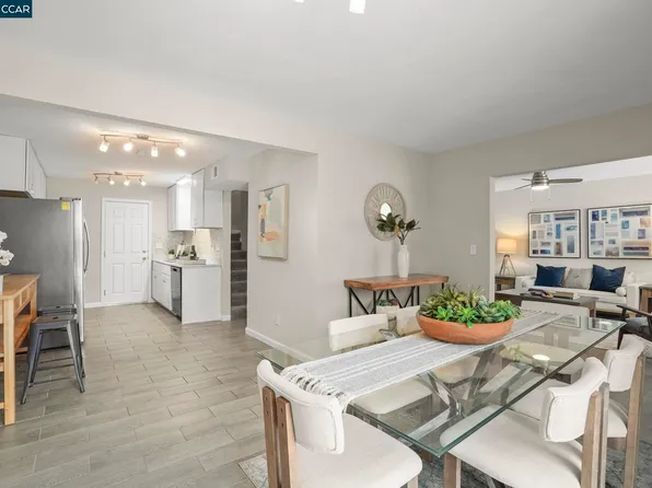1879 Saint Philip Ct, Concord, CA 94519