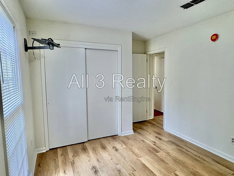 2905 Willow Lane Dr — Photo 30