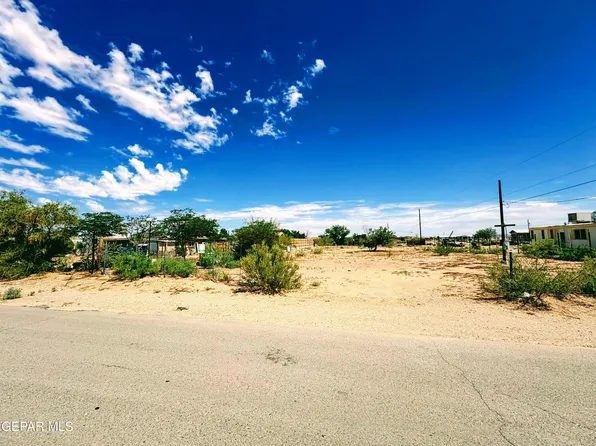 15031 Colonia Campo Dr, El Paso, TX 79928