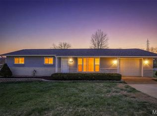 2721 Rose Dr, Arnold, MO 63010