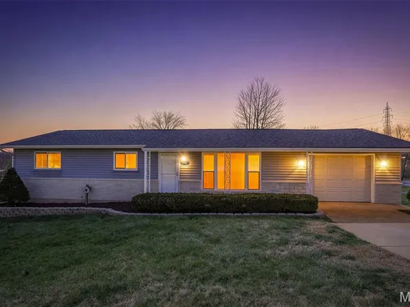 2721 Rose Dr, Arnold, MO 63010