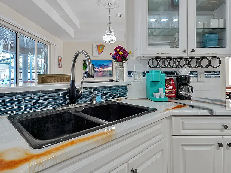 36 Pinetree Dr — Photo 59