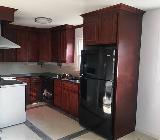 1st image of 84 Louis Ave
