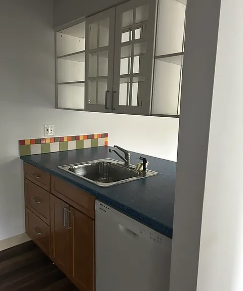 2319 Packard St #B106 — Photo 1