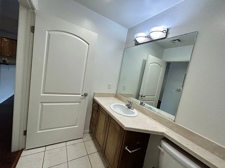 Berendo Terrace Apartment Homes — Photo 28