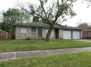 8514 Avington Rd, La Porte, TX 77571