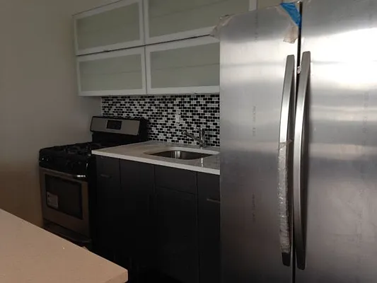 Rented by Premier Metro Realty Corp | media 54