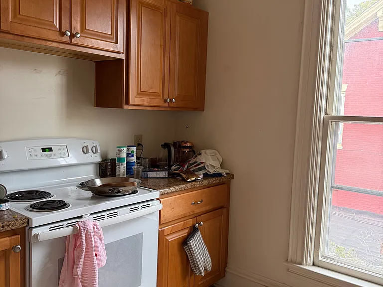 21 N Winooski Ave #E — Photo 4