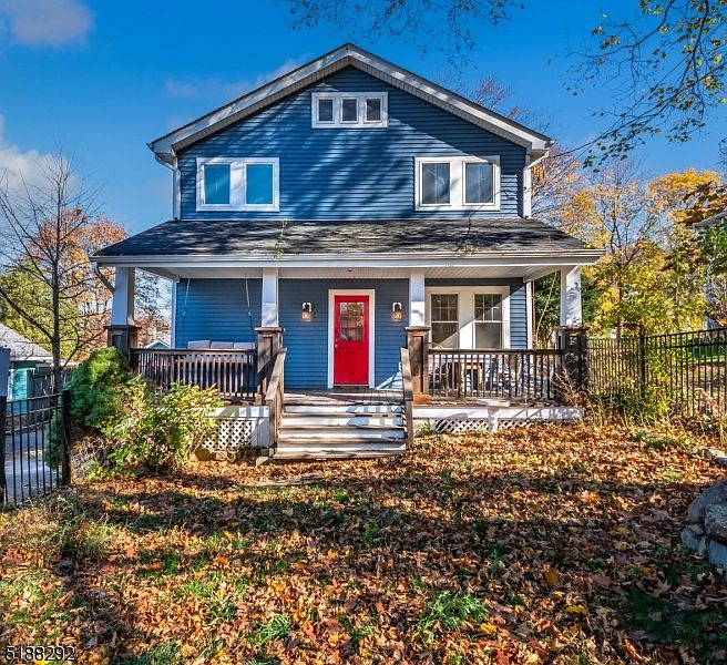 1st image of 21 Outlook Ave