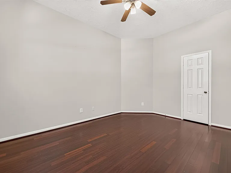 1514 Coyote Hills Ln — Photo 5