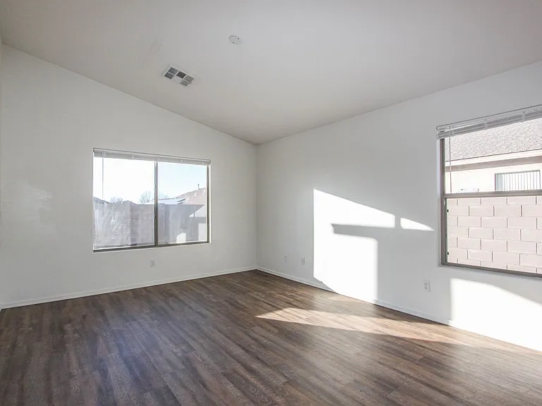 7586 N Summit Pass — Photo 8