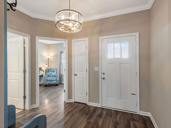 5th image of 369 Ruby Cate Way