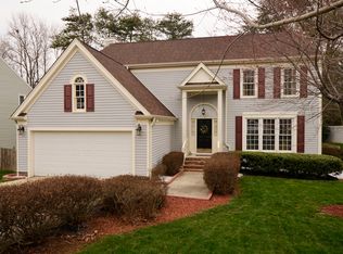 4602 Hickory Woods Dr, Greensboro, NC 27410