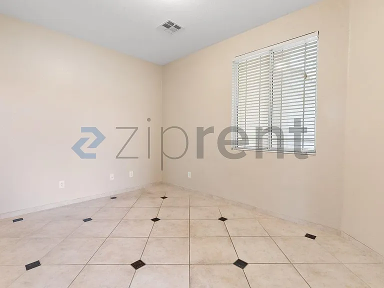 1158 Mirage Lake St — Photo 16