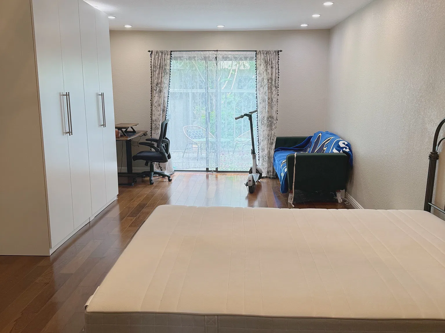 3 bed, 1510 sqft, $1,600 — Photo 1