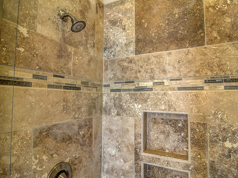 4302 Terrington Dr — Photo 27