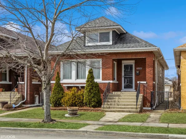 2706 Oak Park Ave, Berwyn, IL 60402