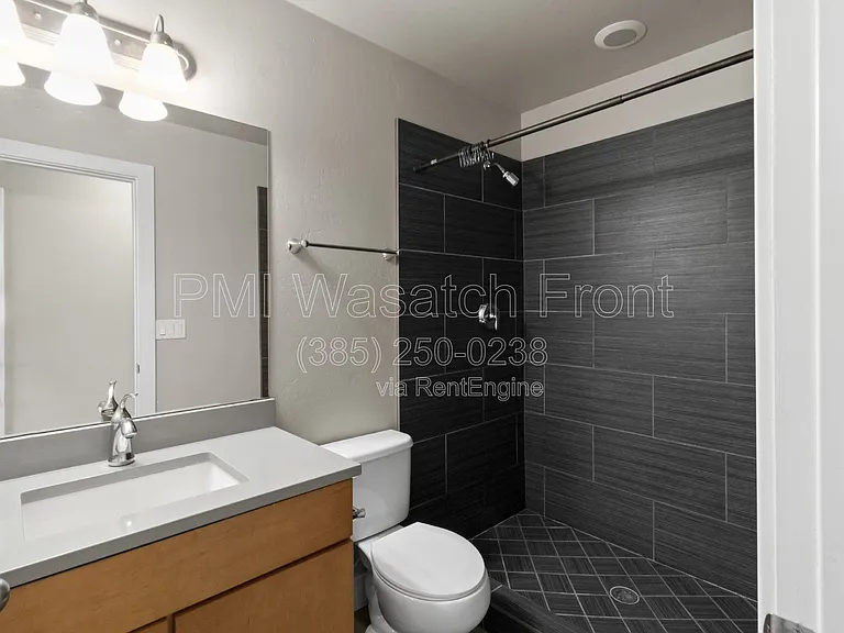 4721 W Zig Zag Rd — Photo 16