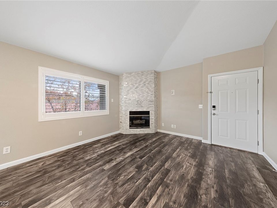350 Manti Pl 4, Henderson, NV 89014 Zillow