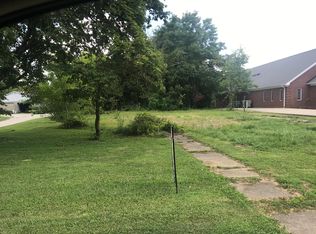 8048 Main St, Campbellsburg, KY 40011