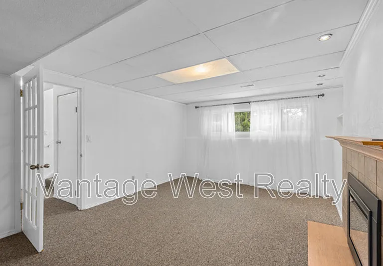 1930 Golfview Rd — Photo 16