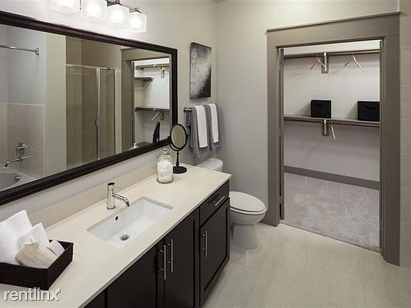 maple-apartment-interior-bathroom-1