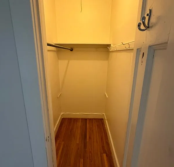 542 Richmond Ave #UPPER — Photo 22