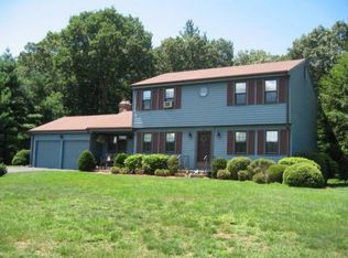 54 Windmill Rd, Ellington, CT 06029